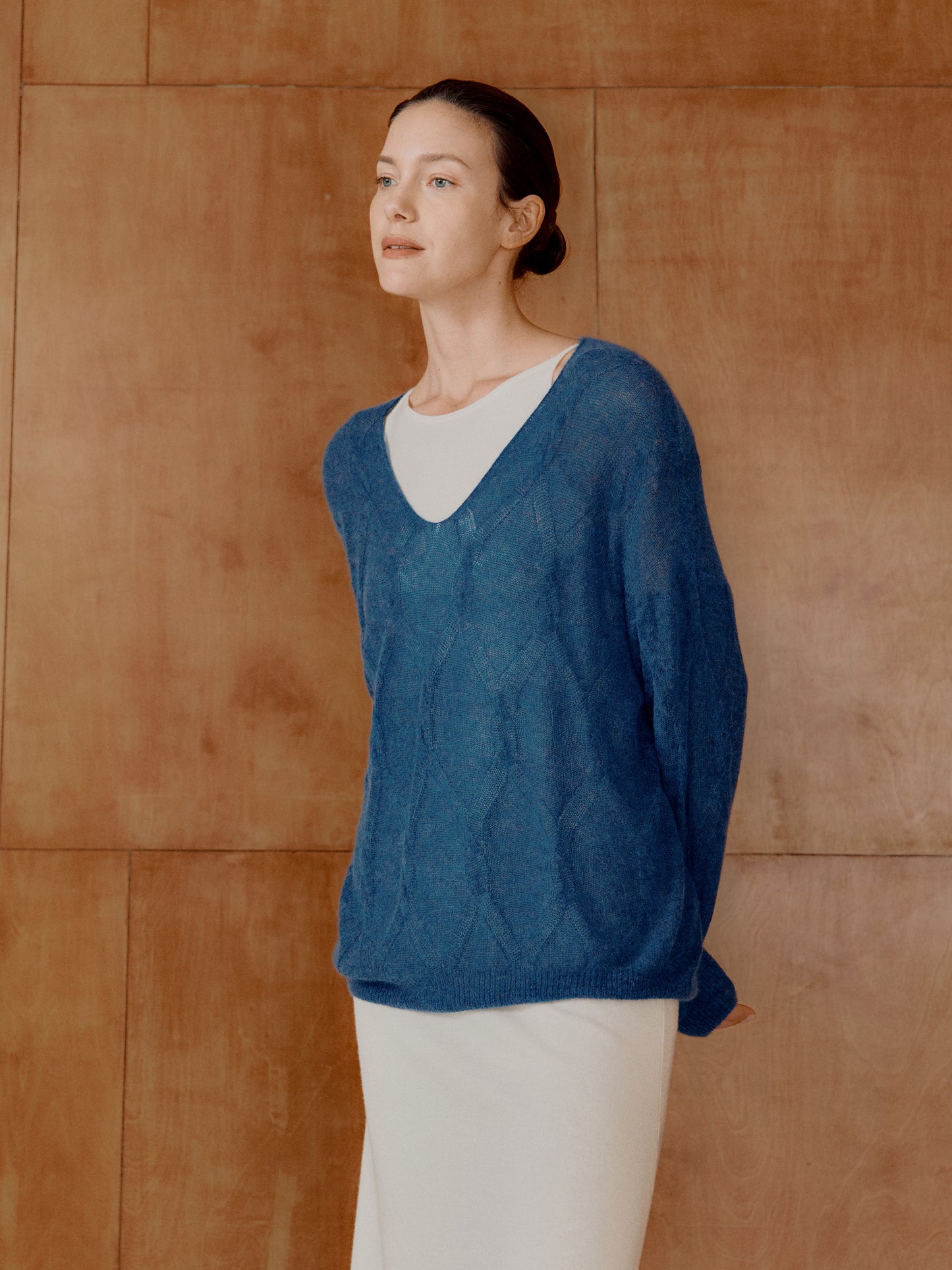 COSYCOZY Cable Knit V-neck Pullover