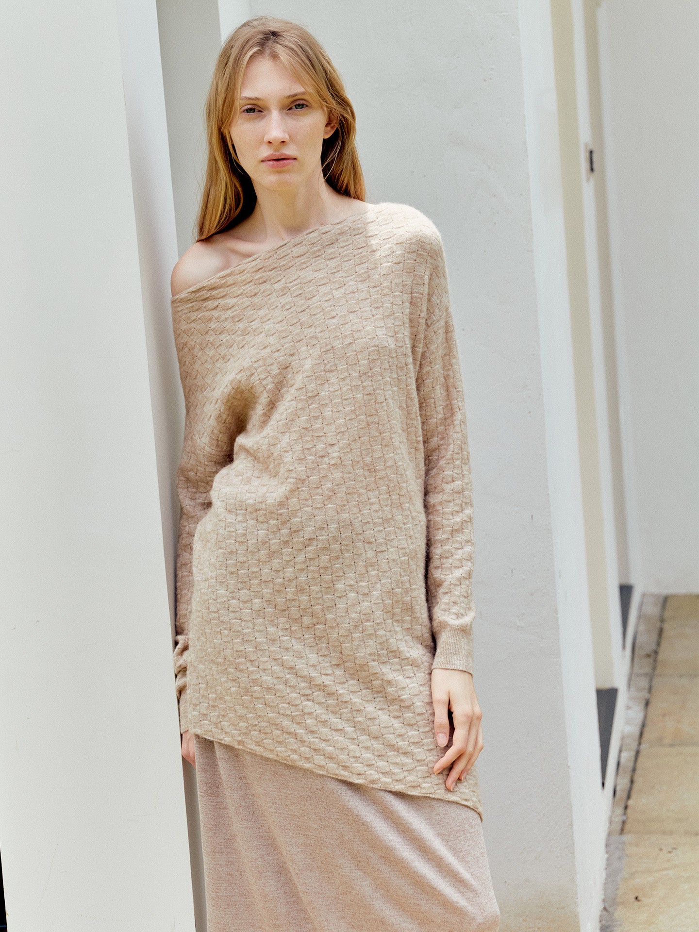 COSYCOZY Bias-cut Asymmetrical Shoulder Dress