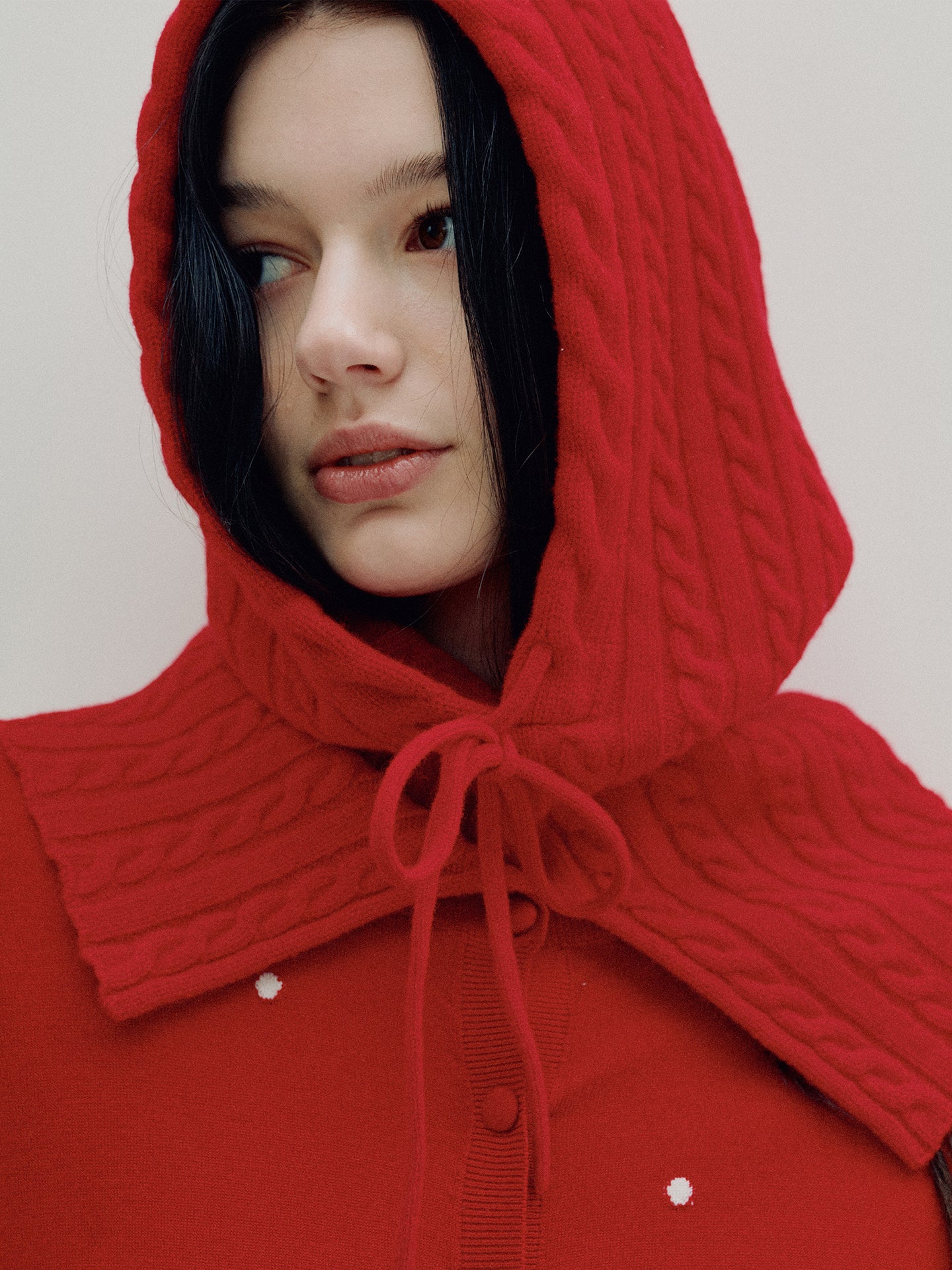 COSYCOZY Cable-knit Drawcord Snood Hood