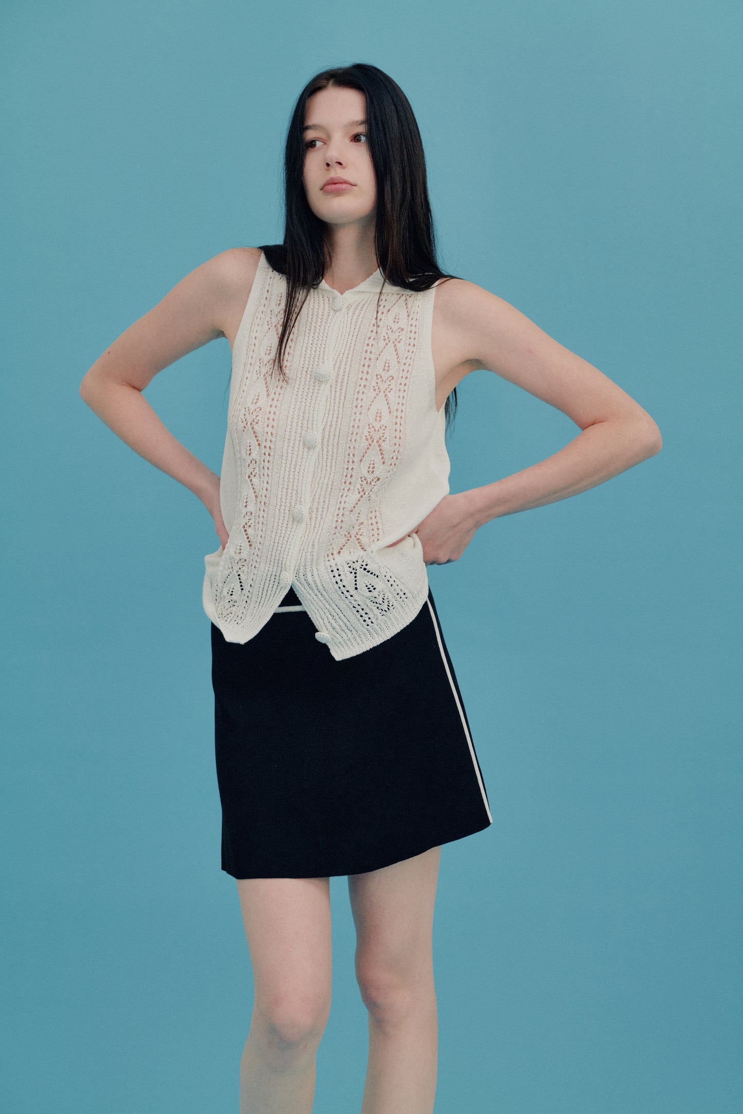 COSYCOZY Knitted Hollow-Out Classic Vest