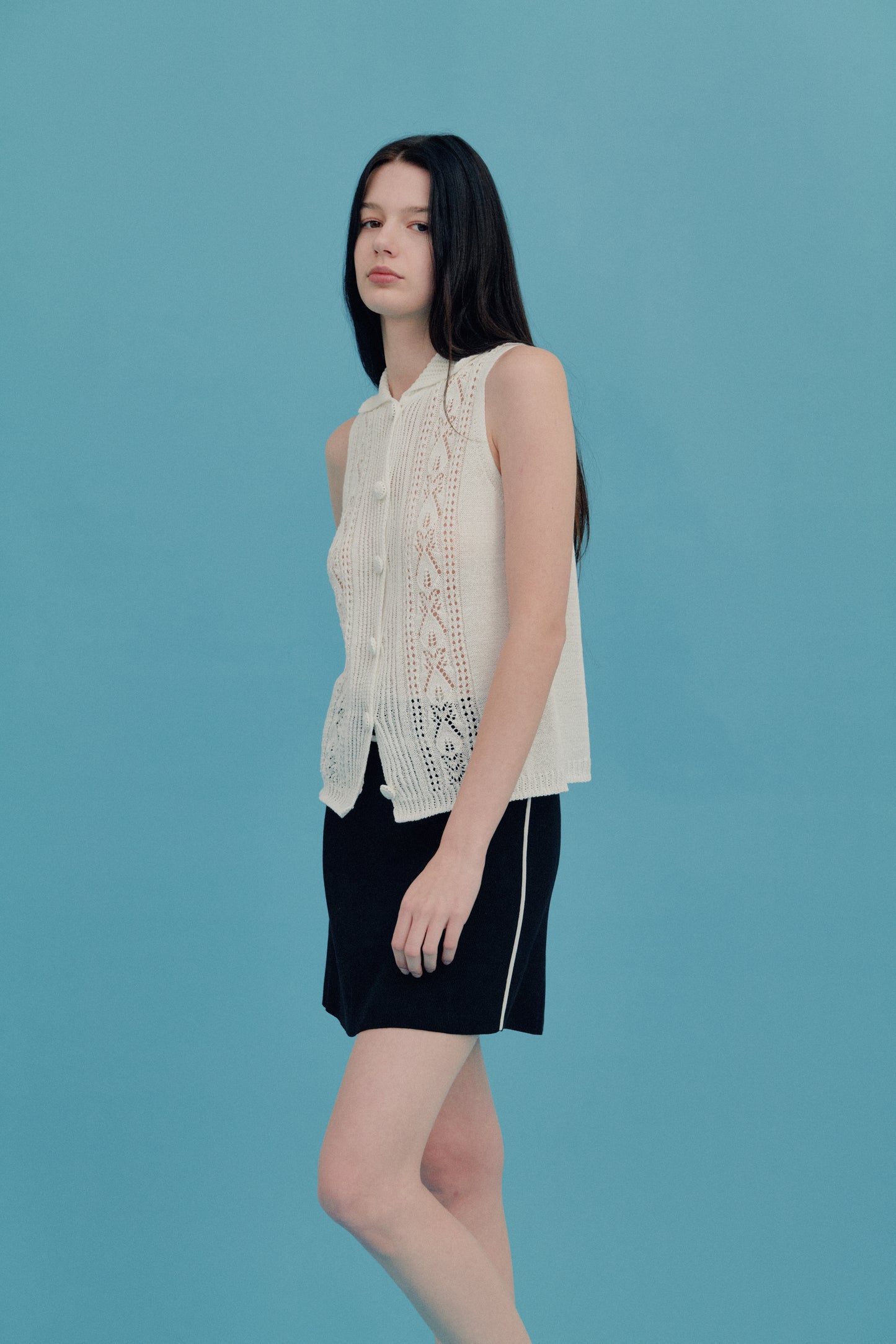COSYCOZY Knitted Hollow-Out Classic Vest