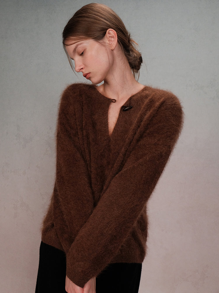 Horn-button Cashmere Fleece Top