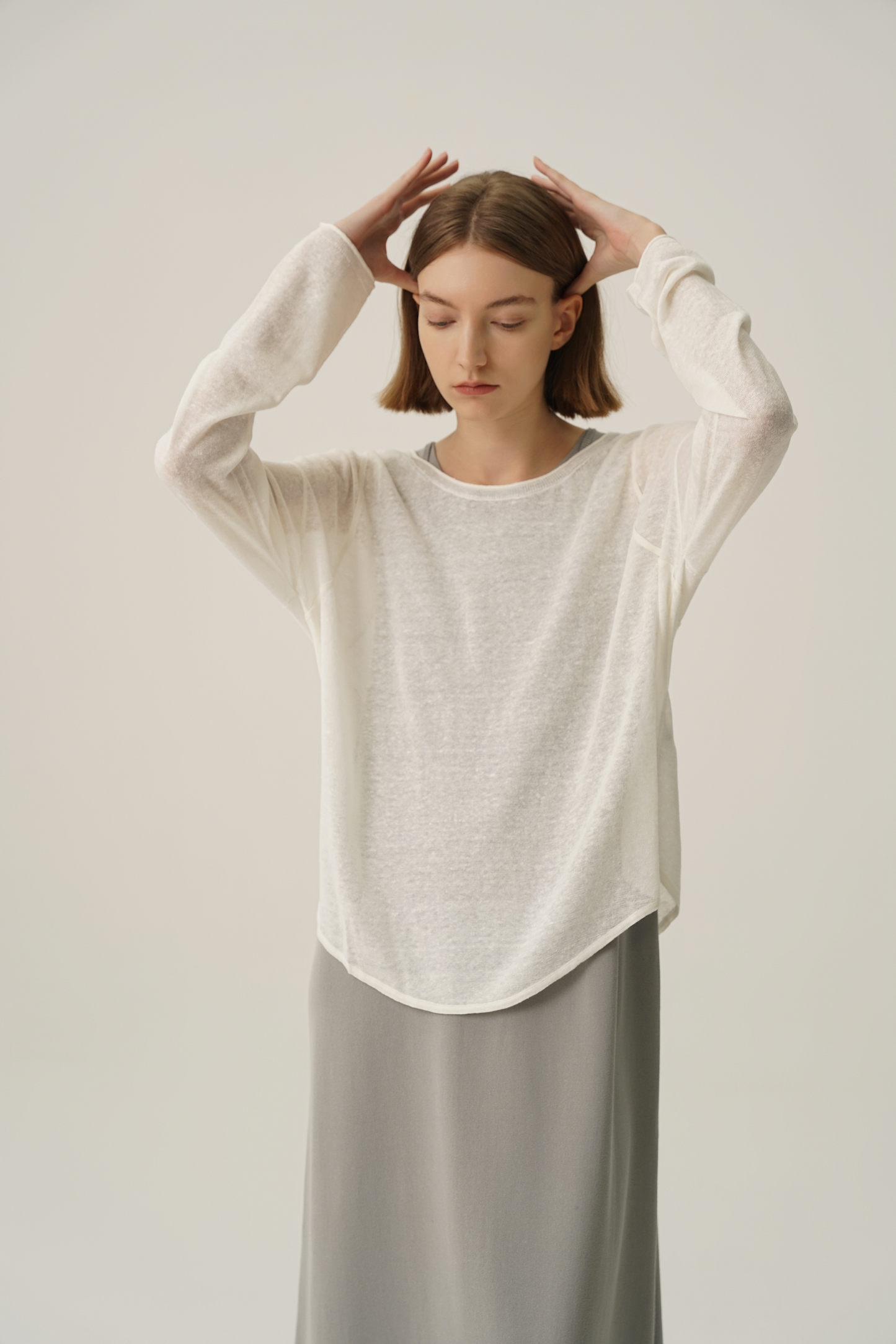 COSYCOZY Linen Long Sleeved Rolled Edge T-shirt