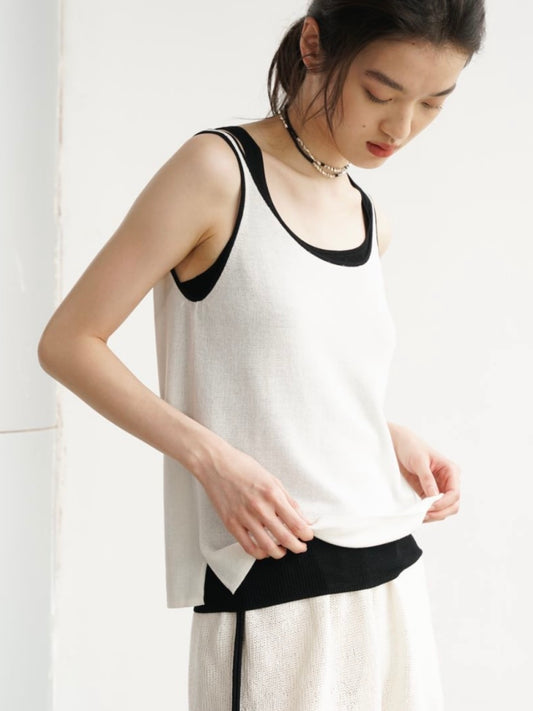 COSYCOZY Loose U-neck Tank Top